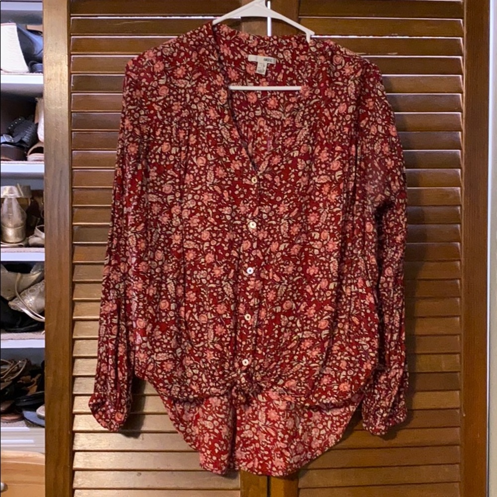 Long sleeve front tie blouse